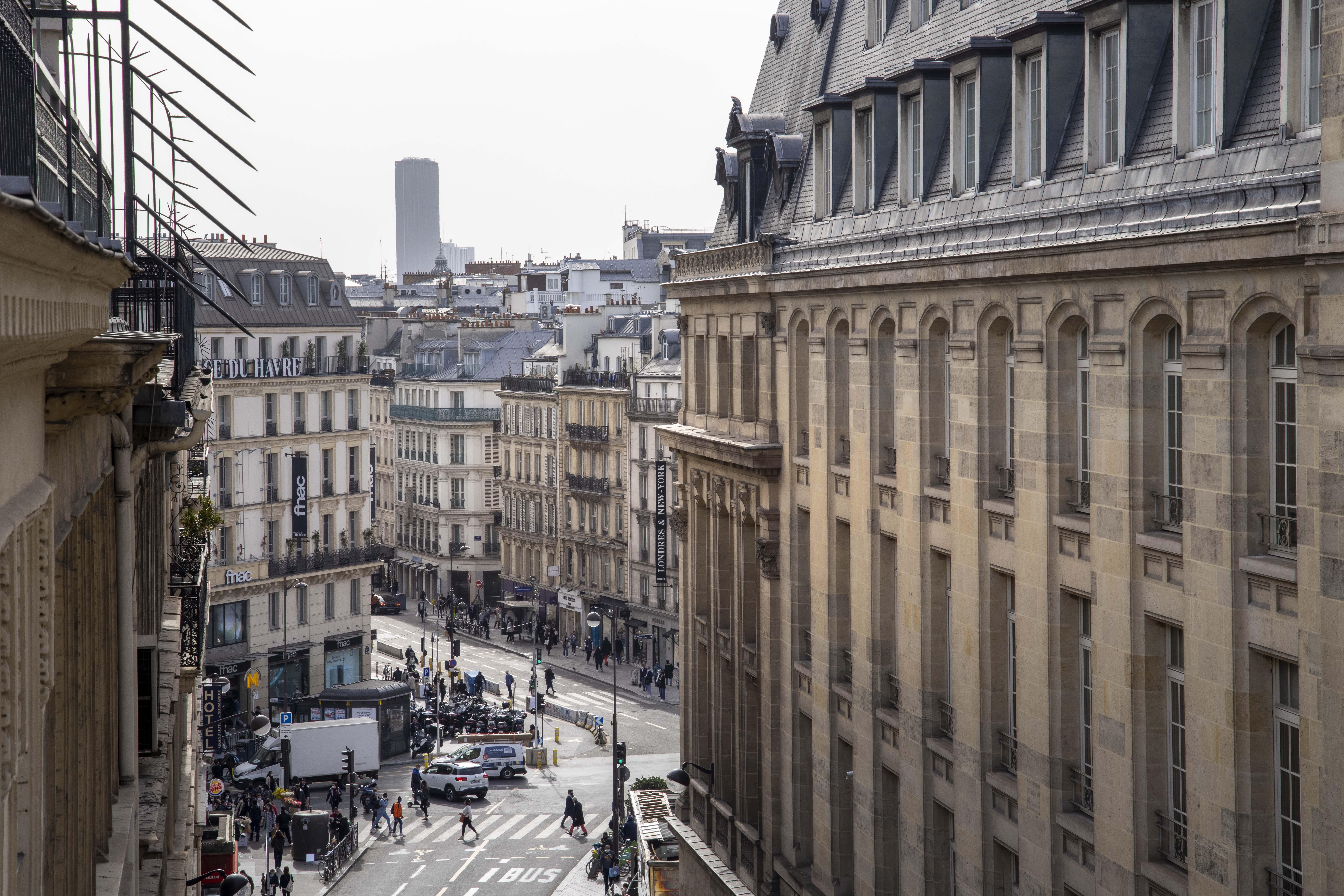 Hotel Phileas Lazare & Spa - Opera Paris Exterior photo