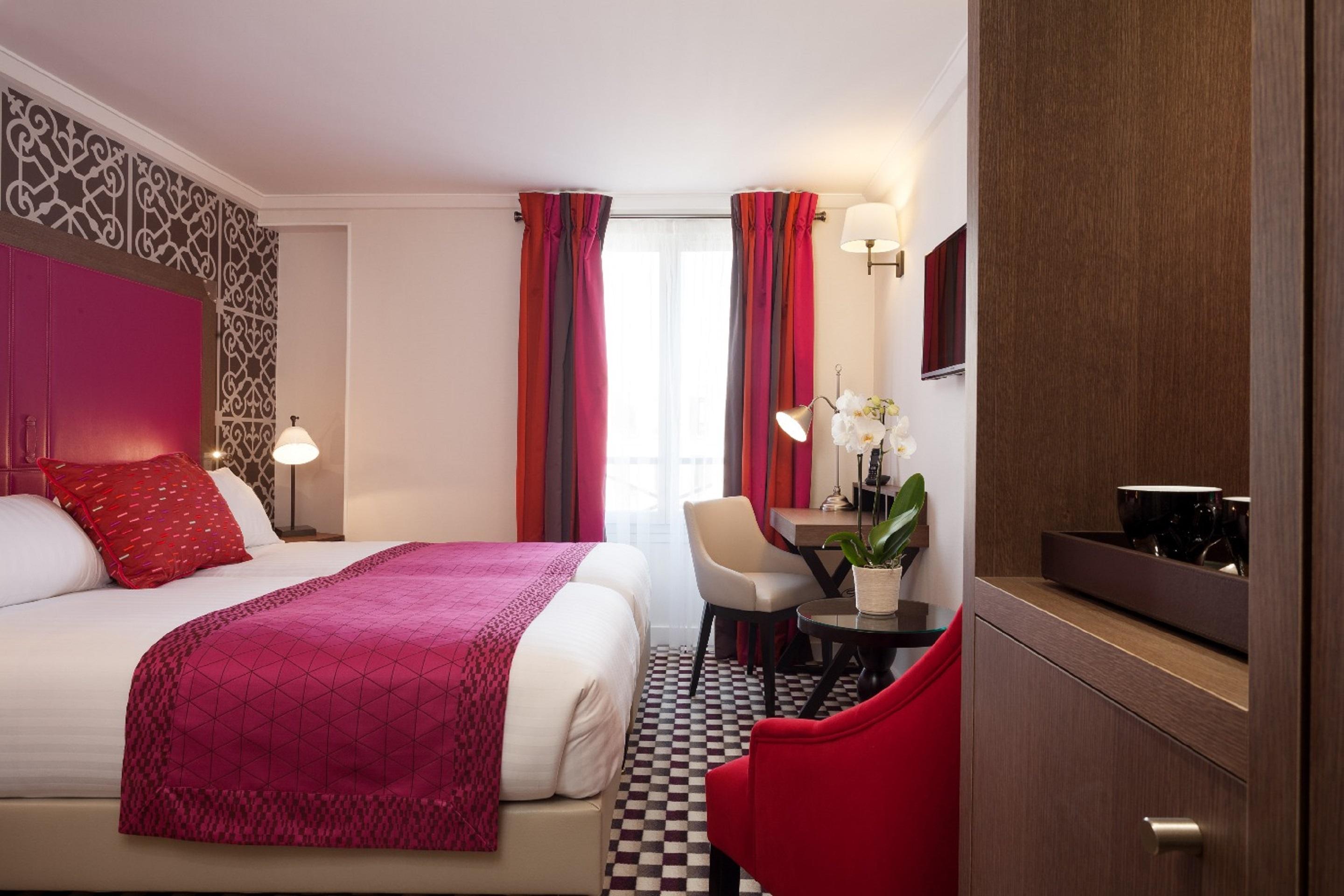 Hotel Phileas Lazare & Spa - Opera Paris Exterior photo